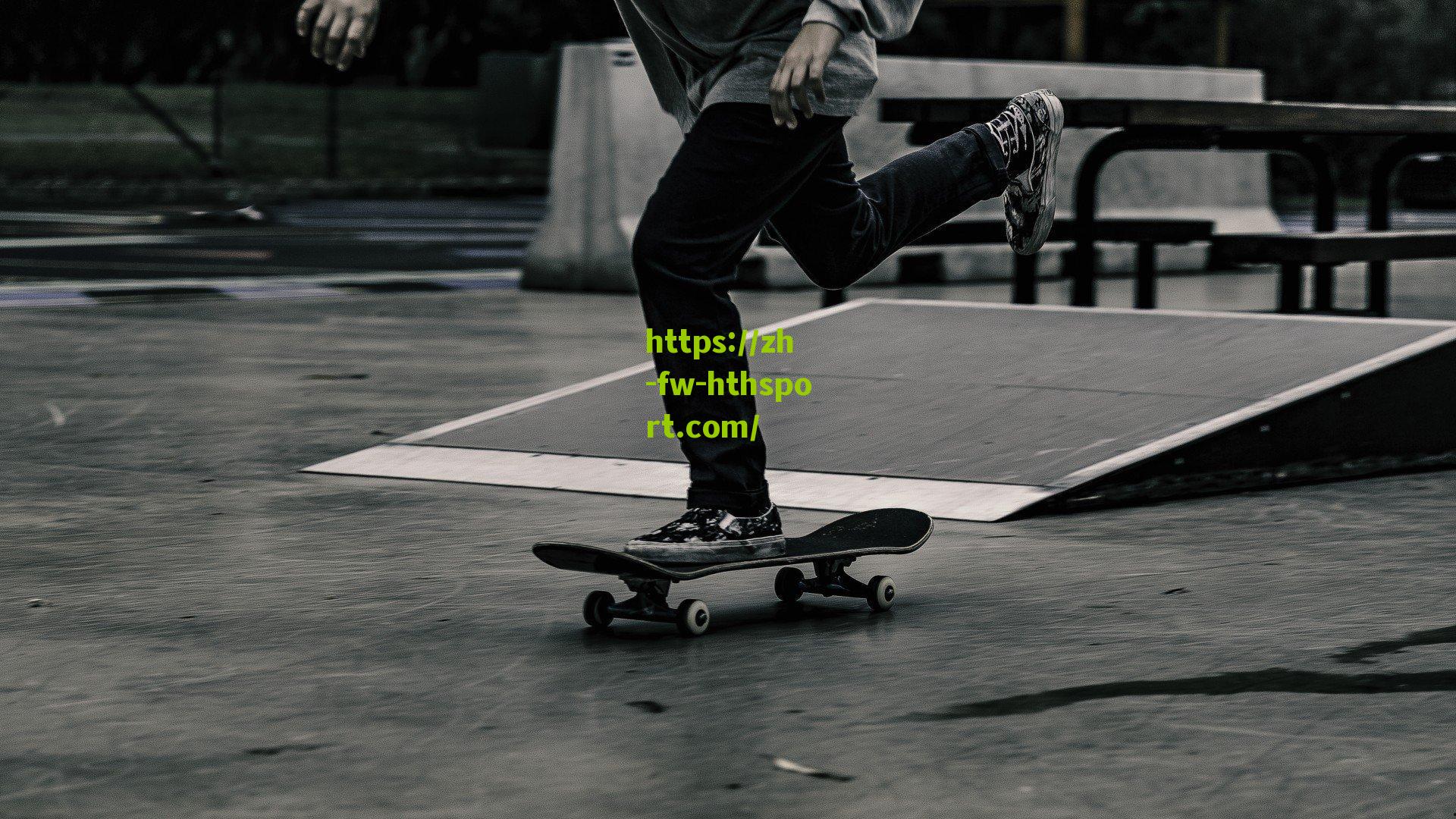 梅吹集合！莱因克尔，姆巴佩可敌C罗，但永不及梅西