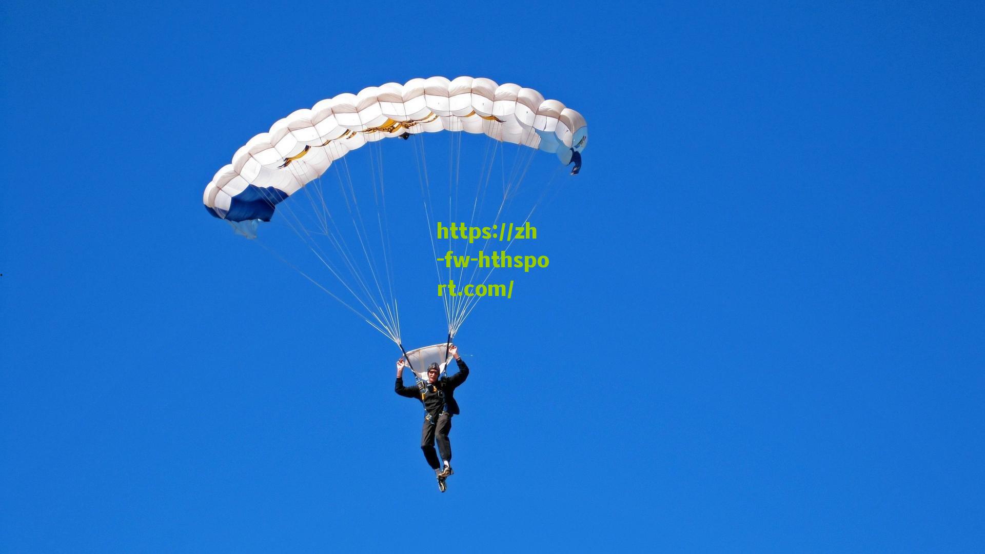 詹皇深情谈与安东尼兄弟情 坦言看好友打替补不意外