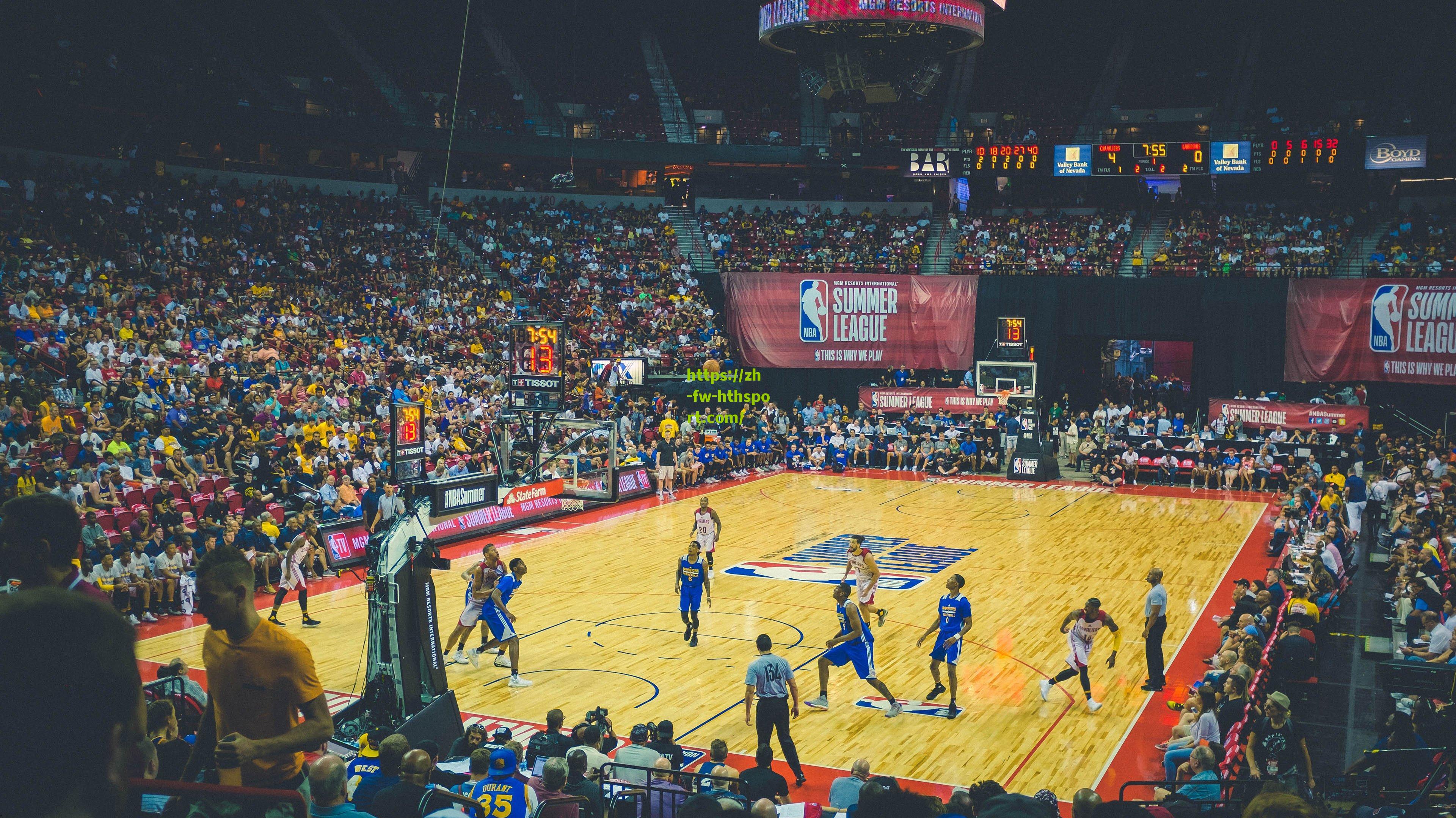 足坛转会费风云再起，伊萨克领衔今夏五将跻身历史TOP50，内马尔三度登榜创纪录